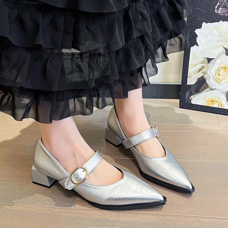 French evening wind single shoes soft sole soft leather pointed flat bottom boat shoes summer small fragrant evening shoes black Mary Jane shoes