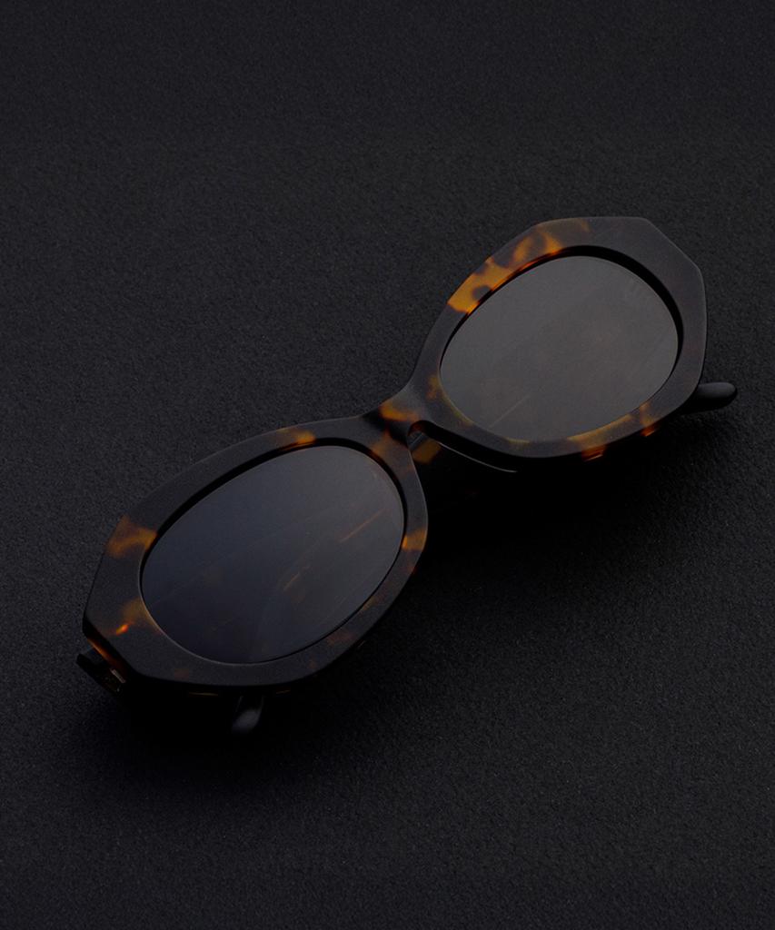Maeteupeojeu Cy-133 Acetate Sunglass Leopard