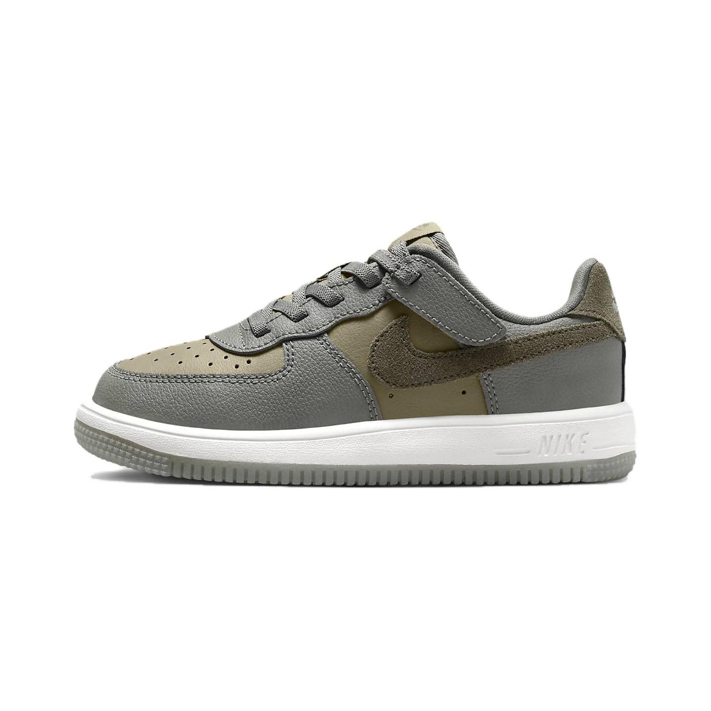 

Детские кроссовки Nike Force 1 Low LV8 EasyOn PS Dark Stucco Medium Olive Зеленый нейтрально-оливковый Phantom FQ6947-001 28