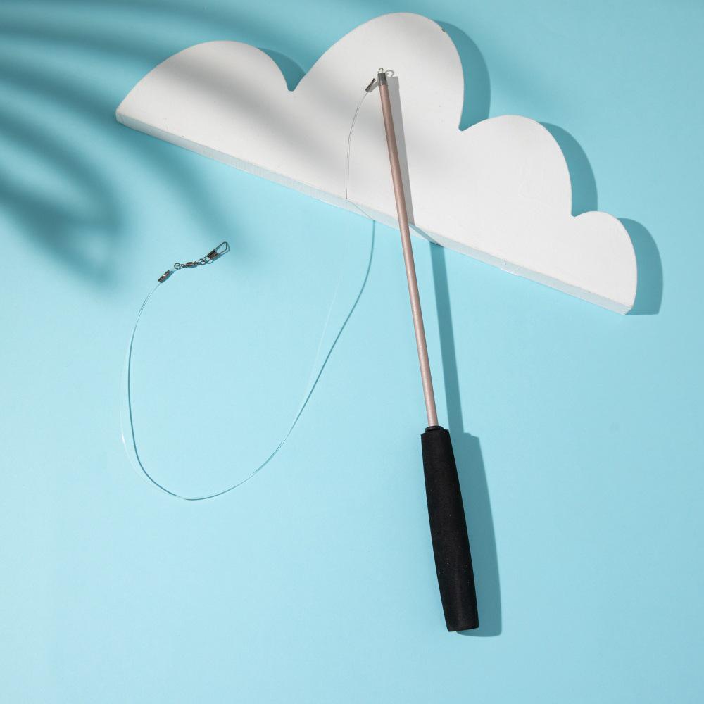 Beliebter Katzen-Teaser-Stick: Dreiteilige Rute mit mehreren Farboptionen zur Selbstunterhaltung.