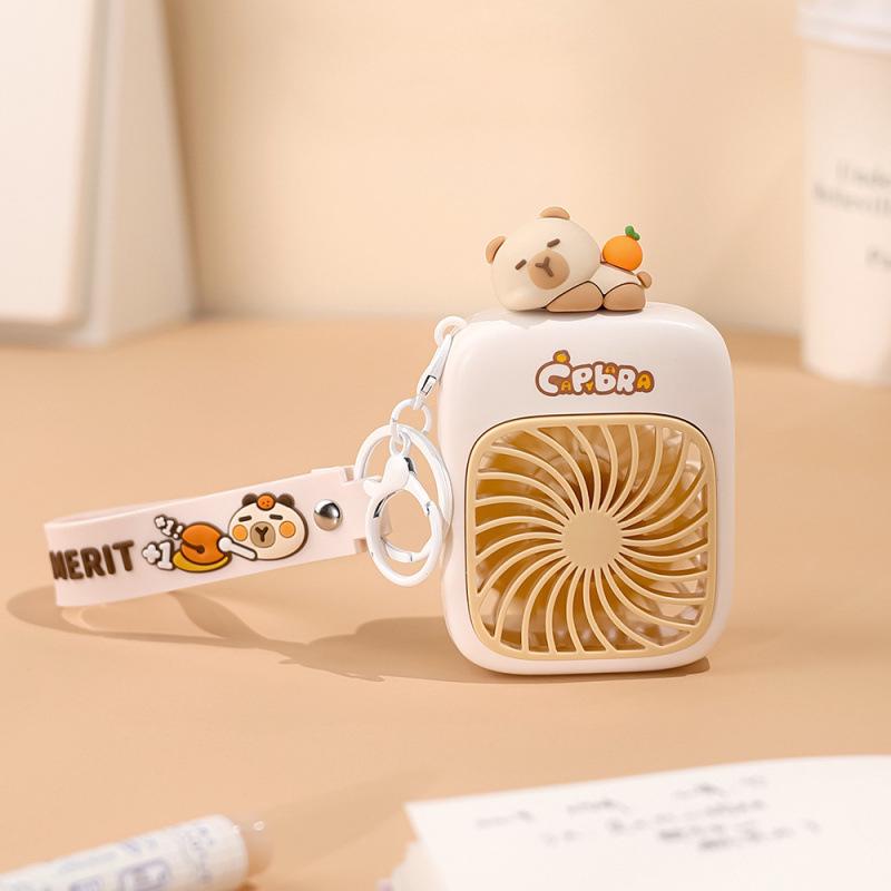 Capybara Mini USB Rechargeable Keychain Fan - Portable Handheld for Students 64x43x104mm