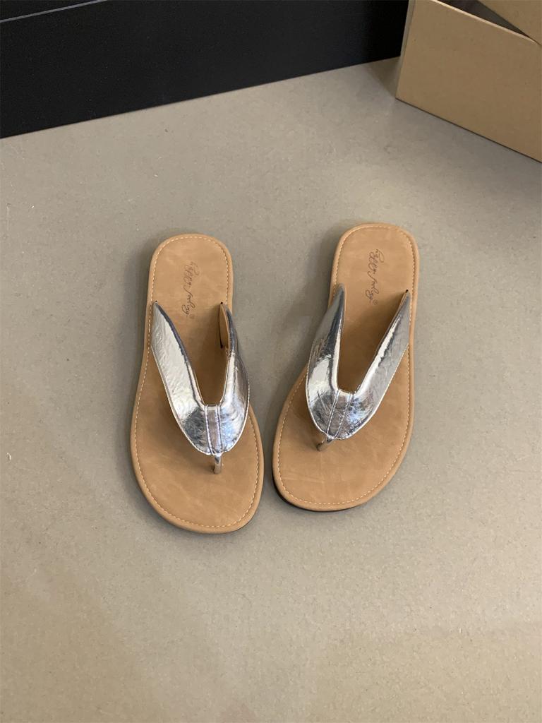 Mezzanine Slippers Women Wear New Korean Version of Retro Flip-flops Vacation Fairy Wind Seaside Flat Beach Shoes In Summer