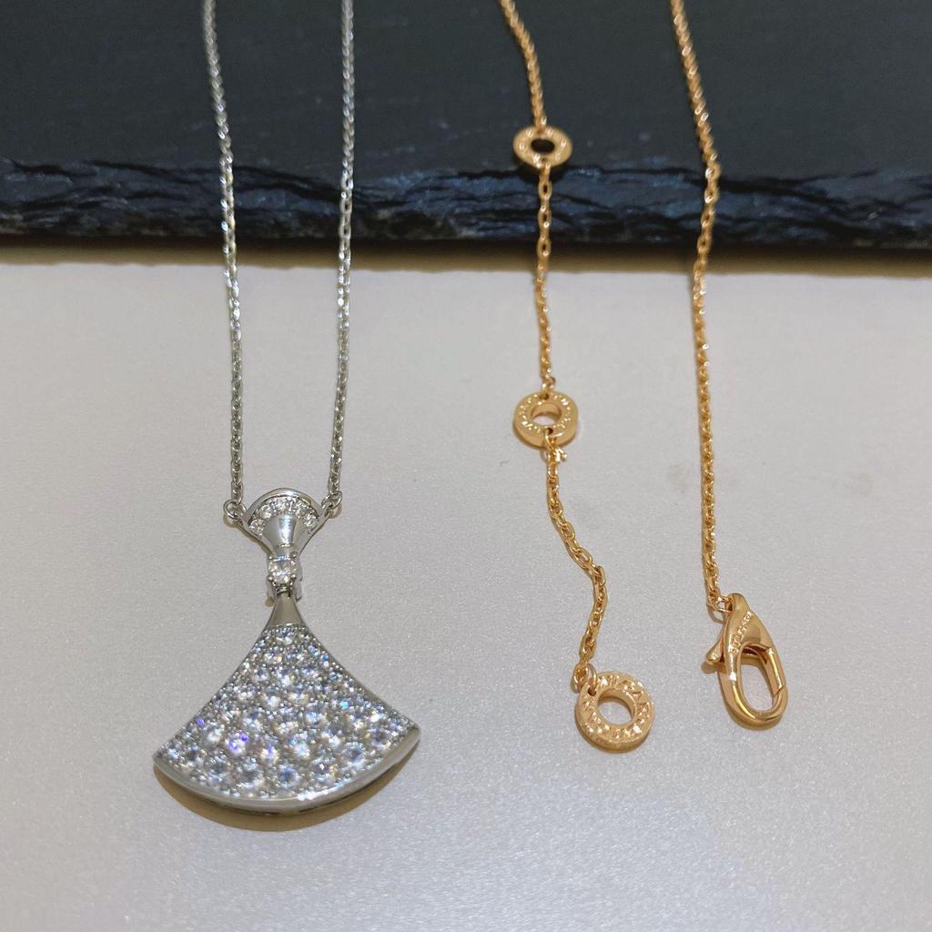 Women's Full Diamond Fan-shaped Skirt Necklace - High-end Oversized Pendant Jewelry