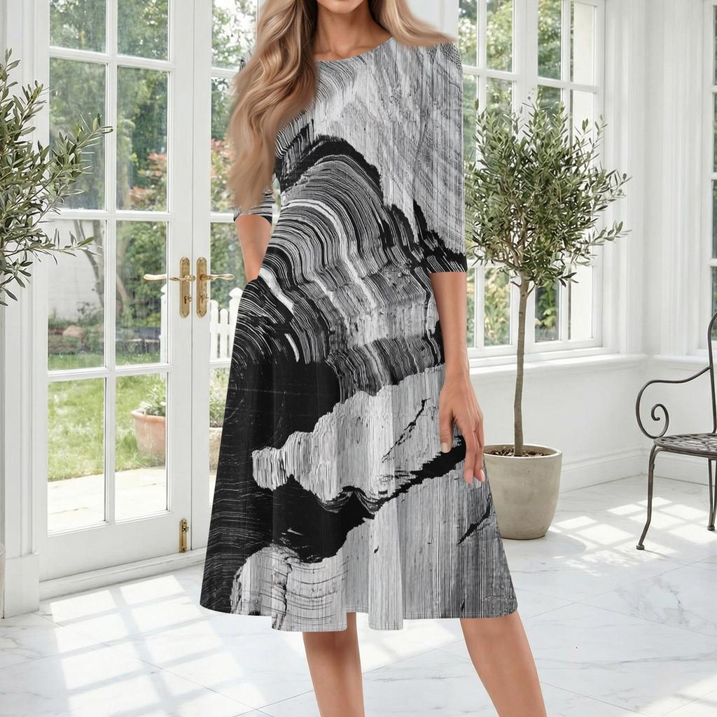 Women's Casual Fashion Round Neck Three Quarter Sleeve Printed Midi Dress