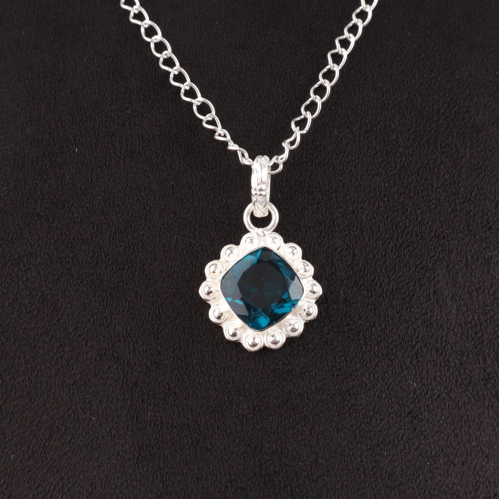 

Apatite Gemstone 925 Sterling Silver Daughter Gift Handcrafted Pendant Jewelry PP-34-10