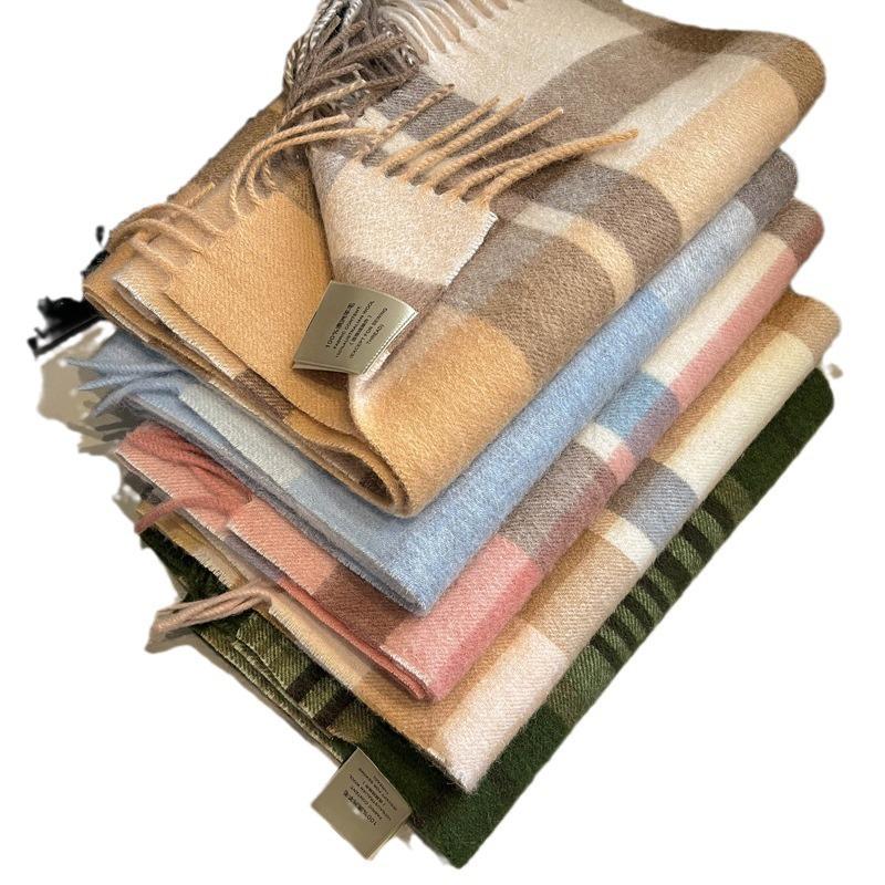 New pure wool plaid scarf British men and women couples winter warm double-sided fringed high-end scarf