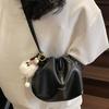 Borsa a Spalla Pieghettata con Coulisse Borsa di Lusso Fashi Pelle Morbida Design di Nicchia Versatile Casual Borsa a Secchiello di Fascia Alta per Donne