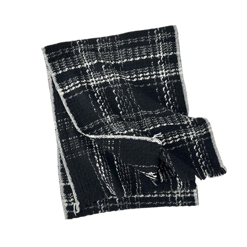 Light luxury black and white woven wool scarf autumn and winter women's simple high-end temperament trendy shawl