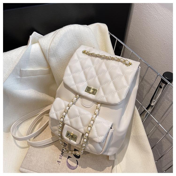 School bag female spring college student backpack large capacity bag 2025 new trendy diamond chain lightweight travel backpack