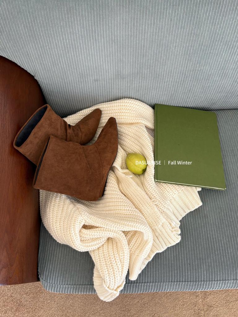 2025 New Pointed Suede Inner Heel Low Trouser Tube Boots Versatile Thin Martin Women's Short Boots