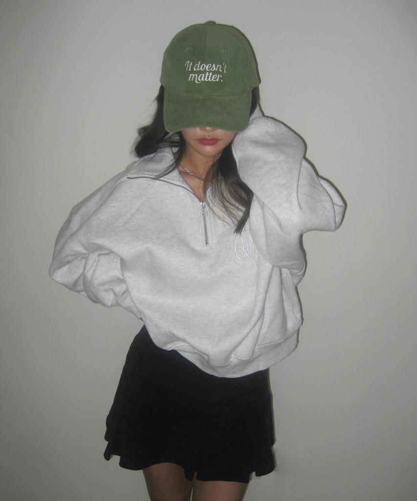 Isdeojeunmaeteo Corduroy Logo Ball Cap (Green)