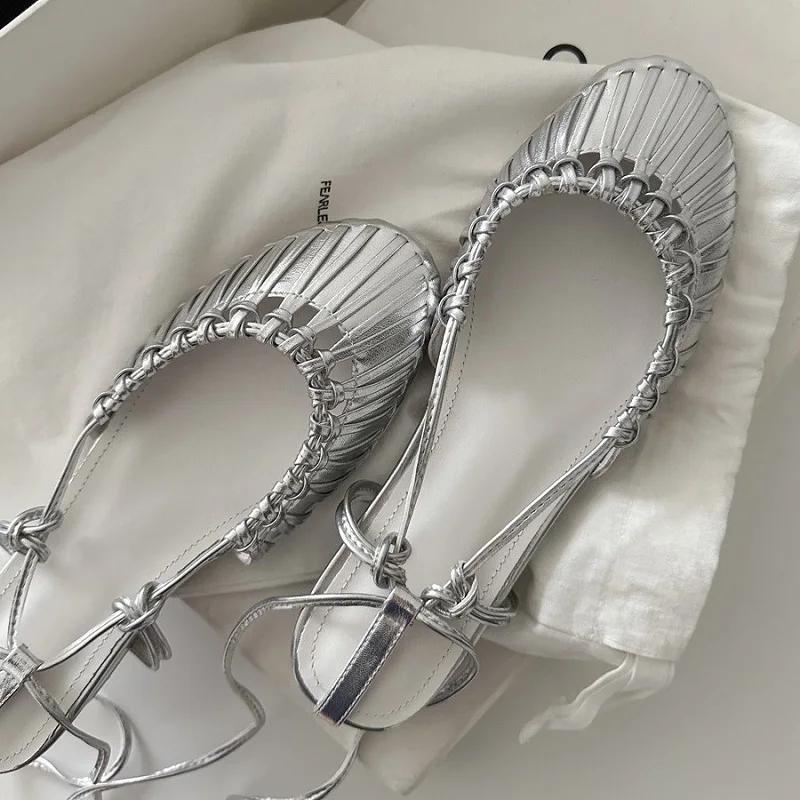 2025 Women Low Heels Sandals Woven Hollow Out Roman Sandals Fashion Lace-up Round Head Sandals Summer Casual Ankle Strap Flats