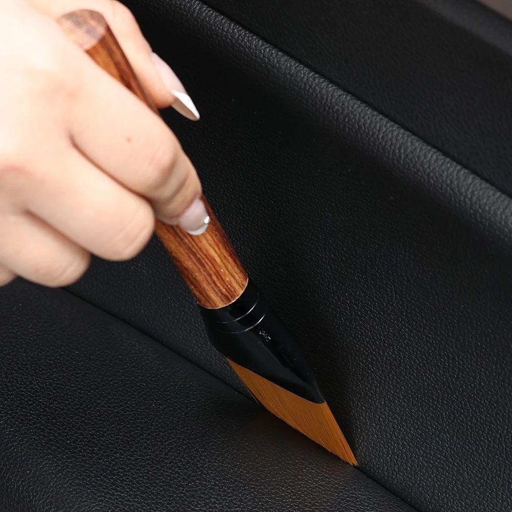 Black Sandalwood Cleaning Brush Air Conditioning Vents Car Cleaning New Car Interior