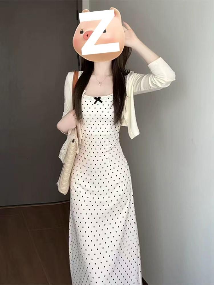 French suspender polka dot dress women's summer new beautiful temperament waist wear with small skirt