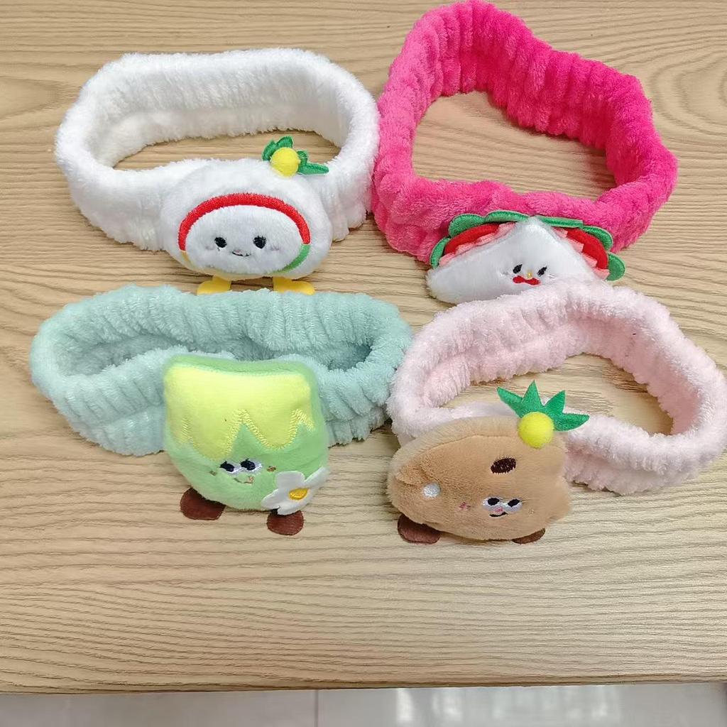 Korean Cartoon Flannel Christmas Headband - Cute Plush Hair Tie for Face Wash and Makeup