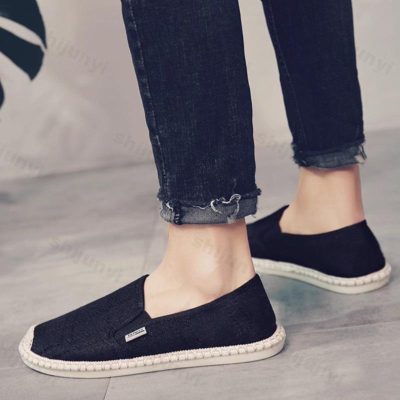 Men Loafers 2025 Autumn Soft High Quality Canvas Shoes Comfortable Breathable Anti Slip Sneakers Men Trend Flats Driving Shoes