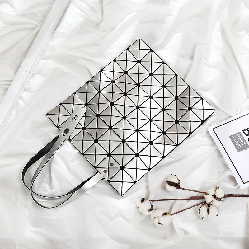 Summer Fashionable And Simple Diamond Women'S Bag Changeable Laser Geometric Splicing Bag Women'S Shoulder Bag Small Square Bag
