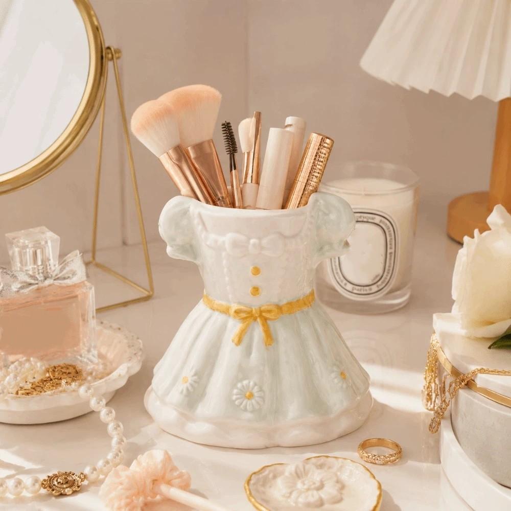 Ceramic Makeup Brush Holder Large Capacity Princess Dress Storage Box  Study Essential