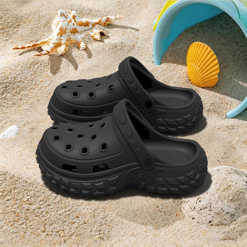 Children's Non-Slip Clogs: Summer Outdoor, Odor-Resistant, Thick Sole, Casual Two-Way Wear for Boys