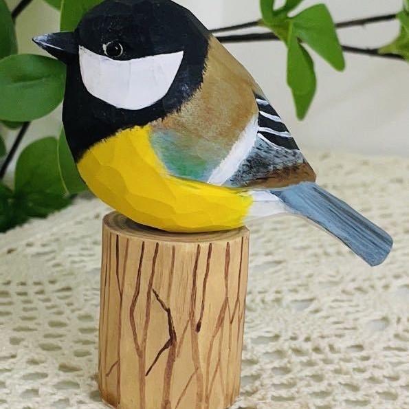 Wooden Craft Bird Figurine With Modern Minimalist Style For Living Room Decor Or Gift