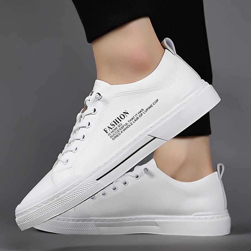 Men's Flats Shoes Luxury Men's Sneakers Spring Autumn 2026 Outdoor Sport Shoes for Men Fashion Vulcanized Shoe Tenis Para Hombre