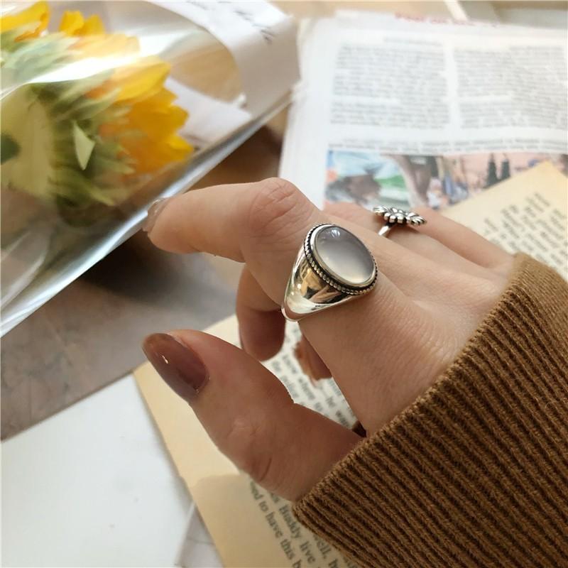 Design Unique Open 925 Silver Ring With Vintage Charm And Striking White Agate Gemstone Women For