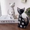 2pcs Modern Cat Statue Wooden Miniatures Figurine Desktop Ornament Animal Sculpture  Car