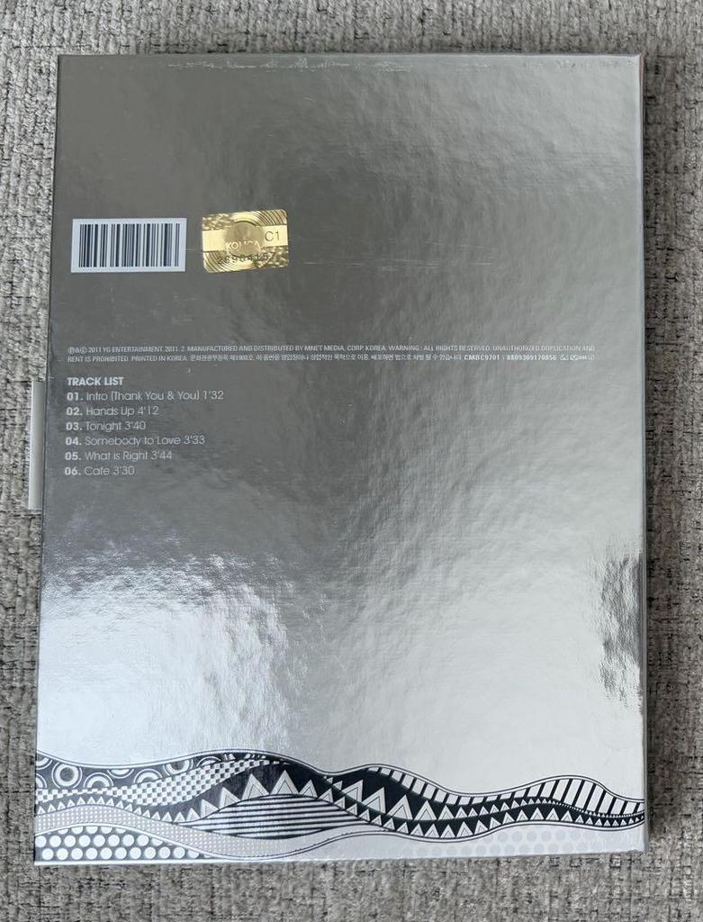 [USED] BIGBANG MINI 4 (Korean Edition) 2 Posters + Photo