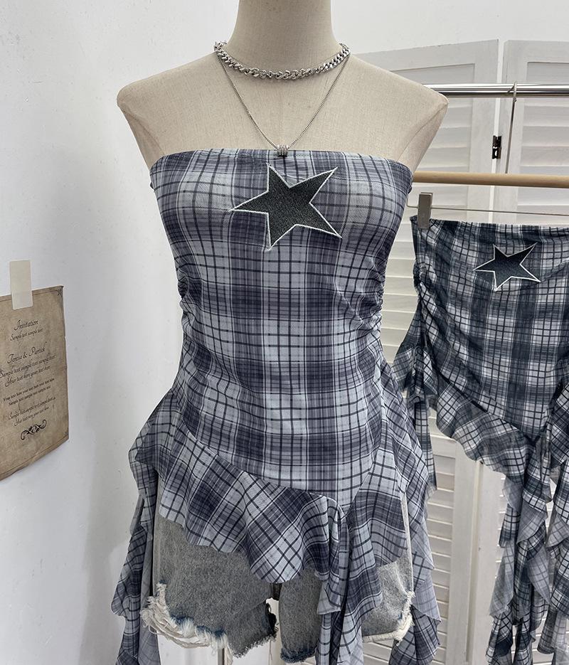 

Клетчатый топ-бандаж в стиле постапокалипсиса со звездной вышивкой и асимметричным сетчатым подолом - Женская мода Y2K One Size темно-синий