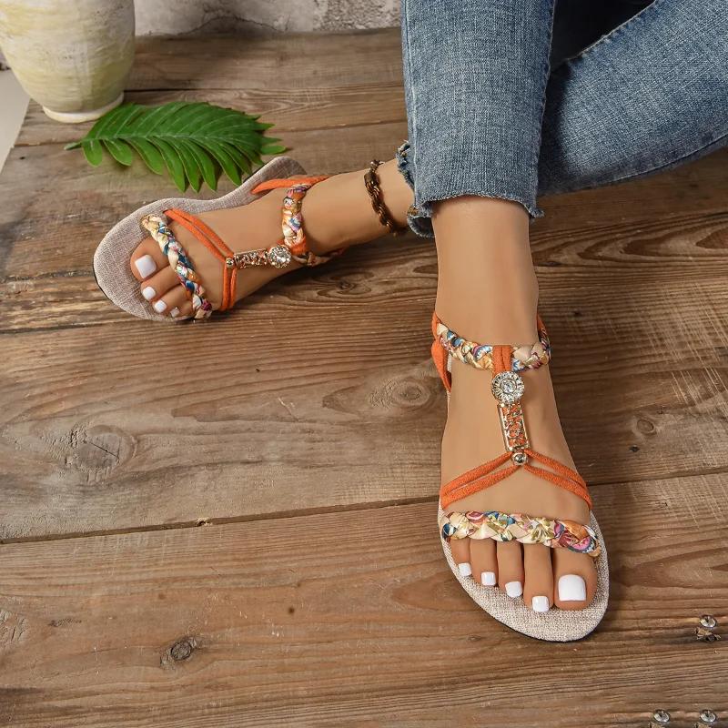 Fashion 2025 New Summer Women's Flat Sandals Fashion Set Wear Women's Sandals Trend Comfortable Non-slip Beach Shoes Sandalias Mujer