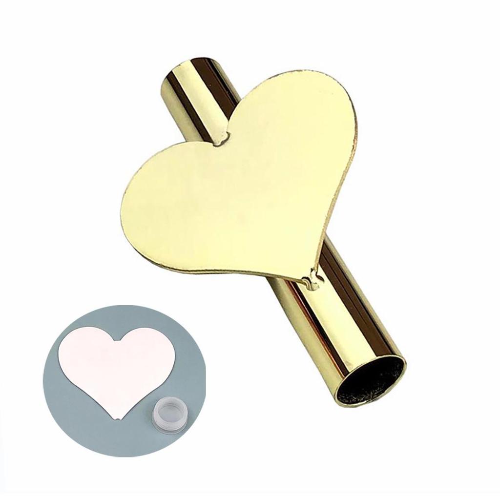 Nordic Luxury Heart-Shaped Metal Wall Flower Holder