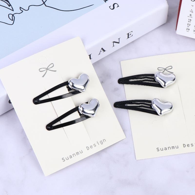 2Pcs/4Pcs Black Hair Clips With Silver Heart - Shaped Decor, Cute Hair Accessories For Women, For Stylish Side Hair Stylin