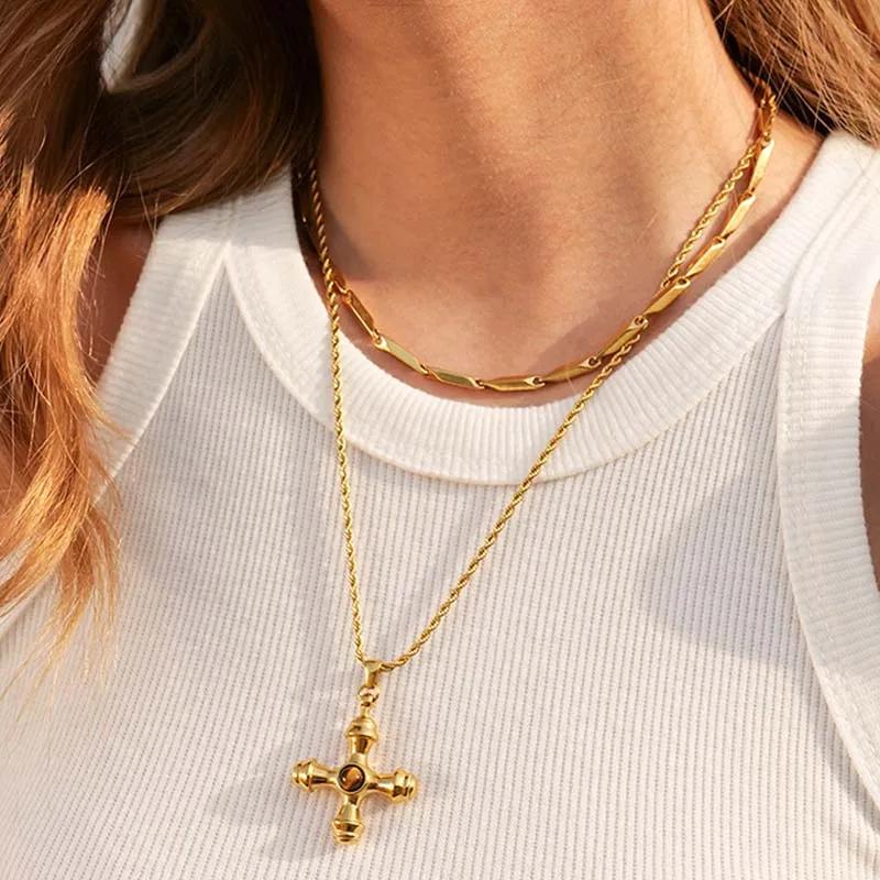 Vintage Gold Color Cross Pendant Necklaces for Women Fashion Metal Natural Stone Clavicle Chain Necklaces Zircon Accessories