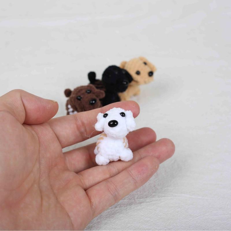 1Pcs Knitted Animal Dog Pendant Fashion Handmade Crochet Keychain Cute Mini Knitting Puppy Keyrings Bag Charm Decoration