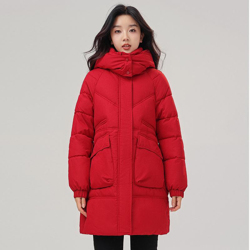 

Пуховик и хлопковая куртка женская 2025 зима средней длины корейская версия большого размера свободный капюшон мода, утолщенная и теплая XXXL красный