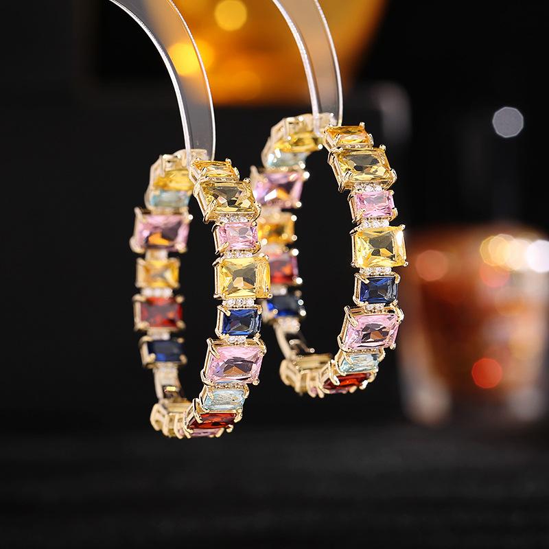 Kolczyki dla kobiet 2022 luksusowe żółte złoto kolor Bling AAA cyrkonia wkładka przesadzone kolczyki koła kobiece Party modna biżuteria