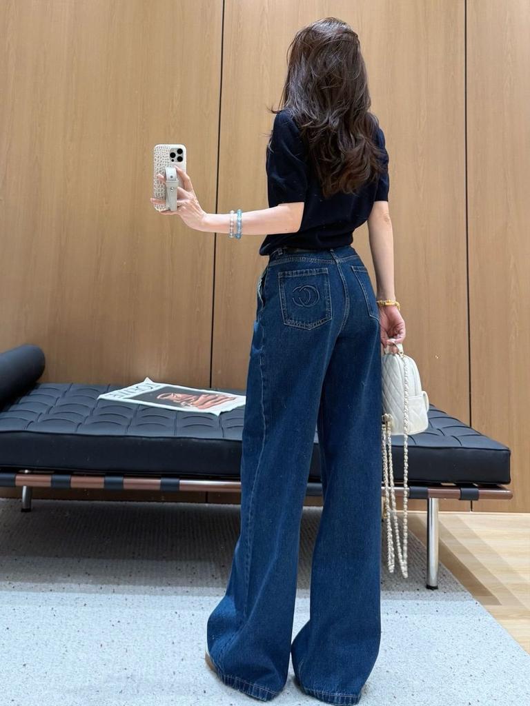Vintage Style Wide Leg Jeans For Women With High Waist And Thick Denim For Spring Casual Wear