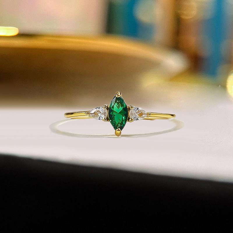 

Rongrong Jin Marquise-Cut Simulated Emerald Pave Set Vintage S925 Sterling Silver Ring Size 8