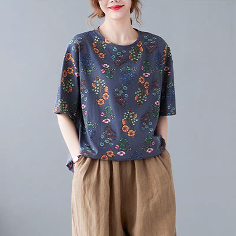 New floral short-sleeved t-shirt women's large-size women's clothing spring and summer bottoming shirt casual literary top loose and thin