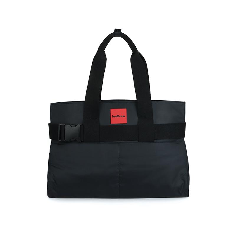 Leadraw A Shoulder Bag Black