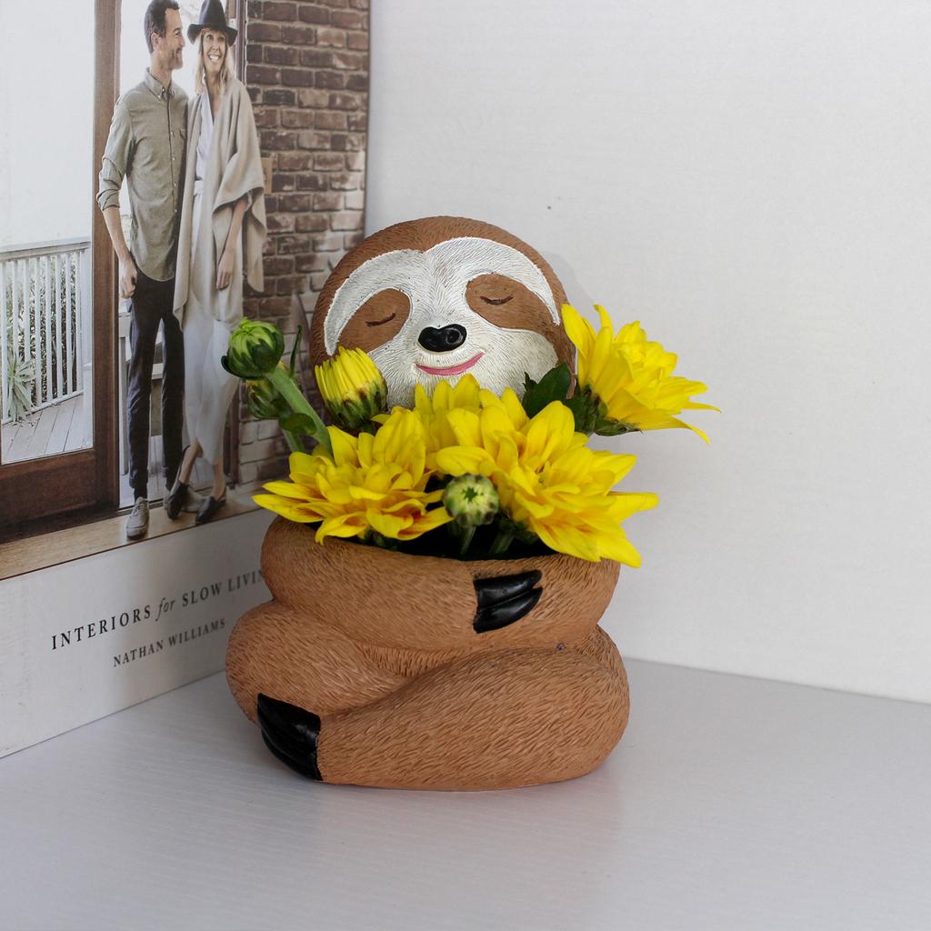 1 piece of a tree sloth flowerpot embracing flowers, creative home flowerpot, garden decorative animal flowerpot