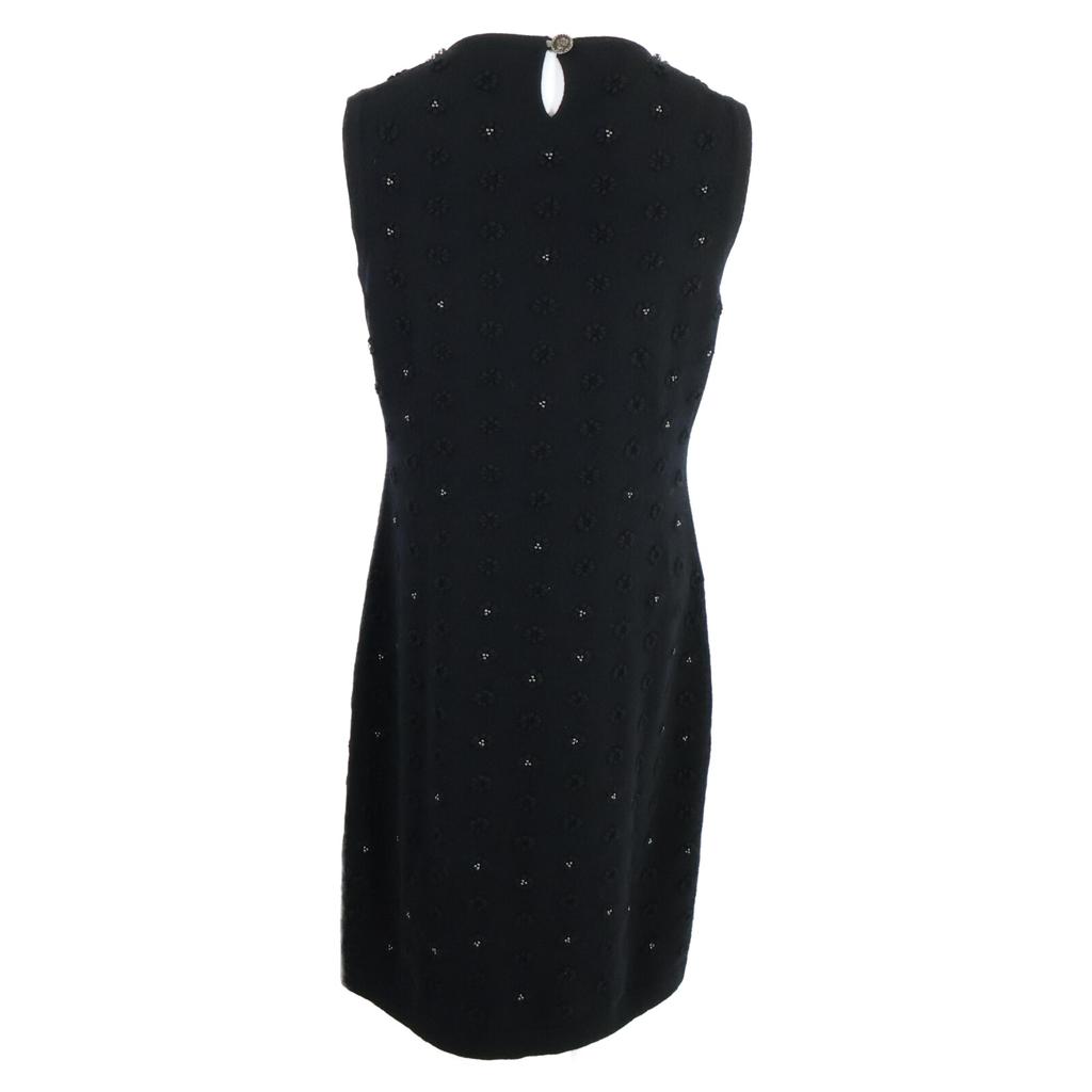 CHANEL Good condition, genuine Japanese product, P40686K02963, fake pearl & COCO button, flower motif, cashmere, sleeveless knit dress 38 blackUsed