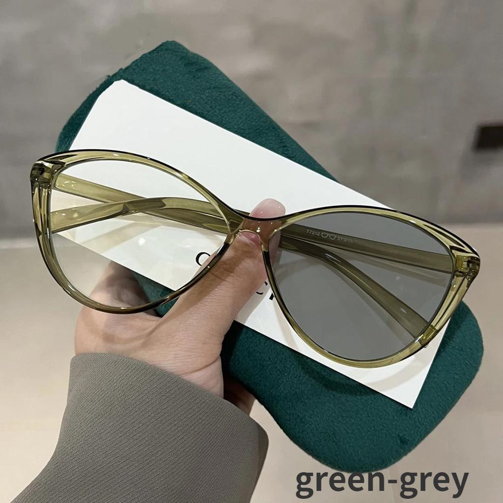 Trendy Cat Eye Photochromic Myopia Glasses Retro Oval Frame Color Changing Minus Diopter Eyewear Ultralight Near Sight Glasses