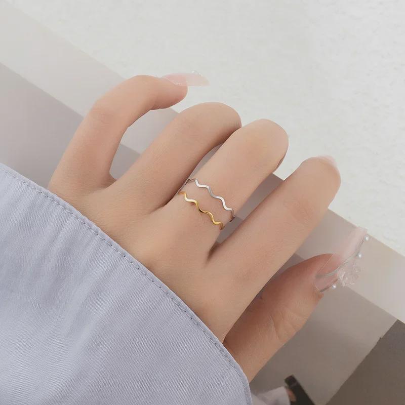 2023 Ultra-Thin Wave Titanium Ring with 18K Gold Plating - Trendy & Minimalistic Design