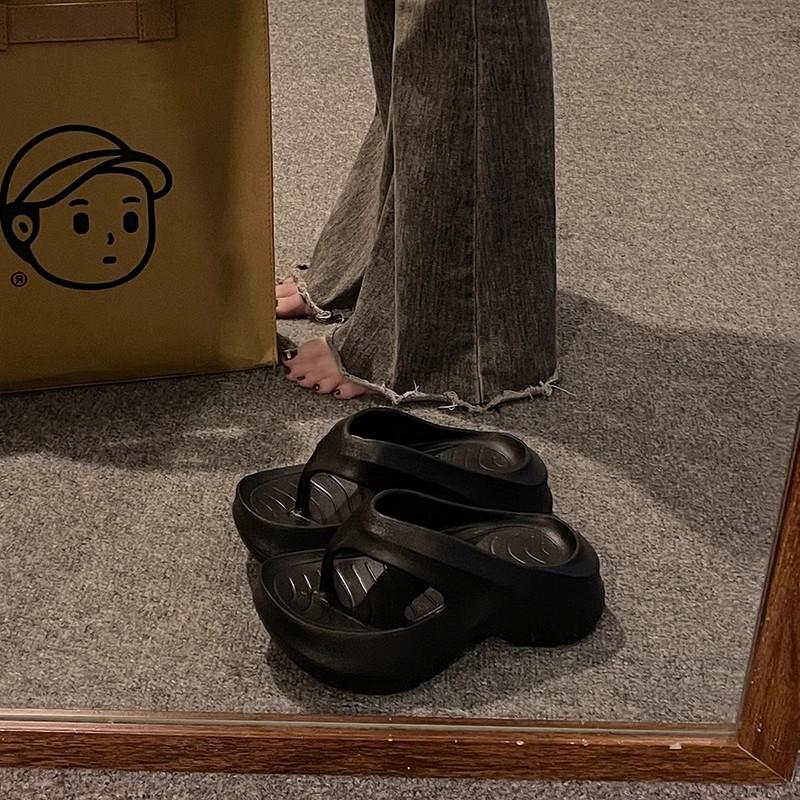 

Thick bottom EVA flip flops for women s summer non slip beach sandals comfortable and soft slippers 36-37