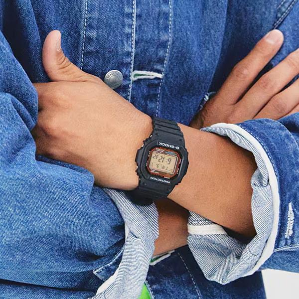 Casio G-SHOCK GW-M5610U-1JF [G-SHOCK 20 atm wasserdichtes Solarradio GW-M5610 Serie] Quadratische Uhr