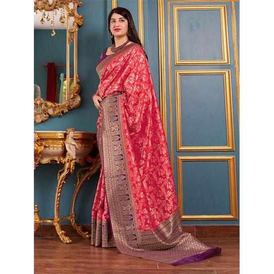 Saree tradițional indian din mătase moale, cu dantelă și țesut de chenar