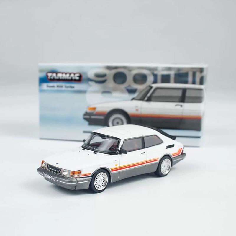 TW En stock 1:64 Saab 900 Turbo Blanche Modèle de Voiture Moulé sous Pression Collection Jouets Tarmac Works