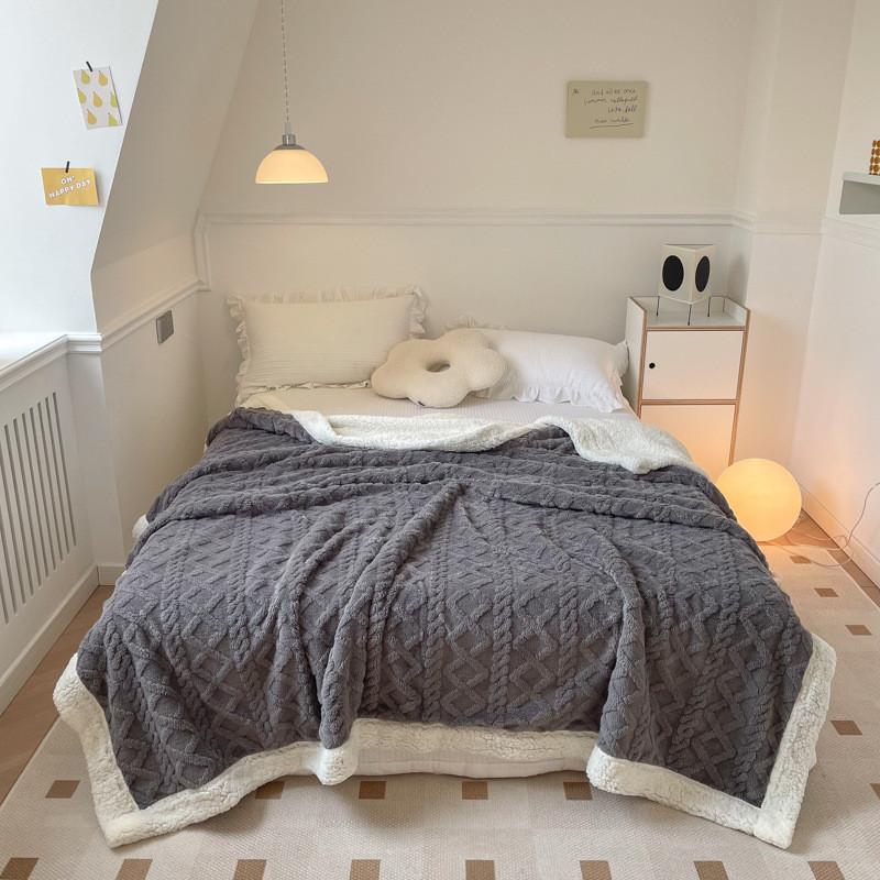 Jacquard Color Solid Thickened 70x100cm Blanket Double Sided Fluff Plush Office