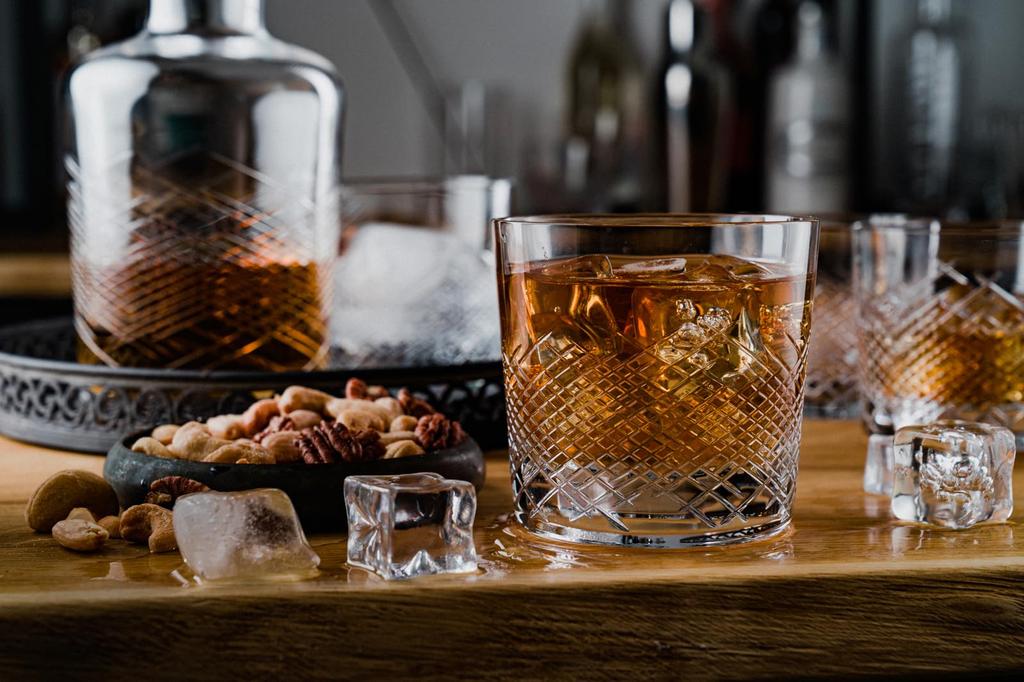 ZWIESEL GLAS Bar Premium No. 2 Tumblers for Whiskey and Hard Liquor, Large, Pair of 2, Handmade (m122284)